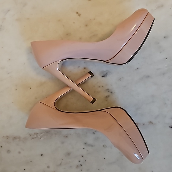 MIU MIU: soft pink patent leather platform heels - Picture 4 of 8